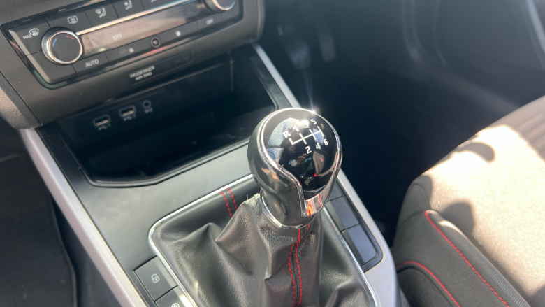 SEAT Arona 1.0 TSI 115 FR [EZ] 5dr Petrol Hatchback